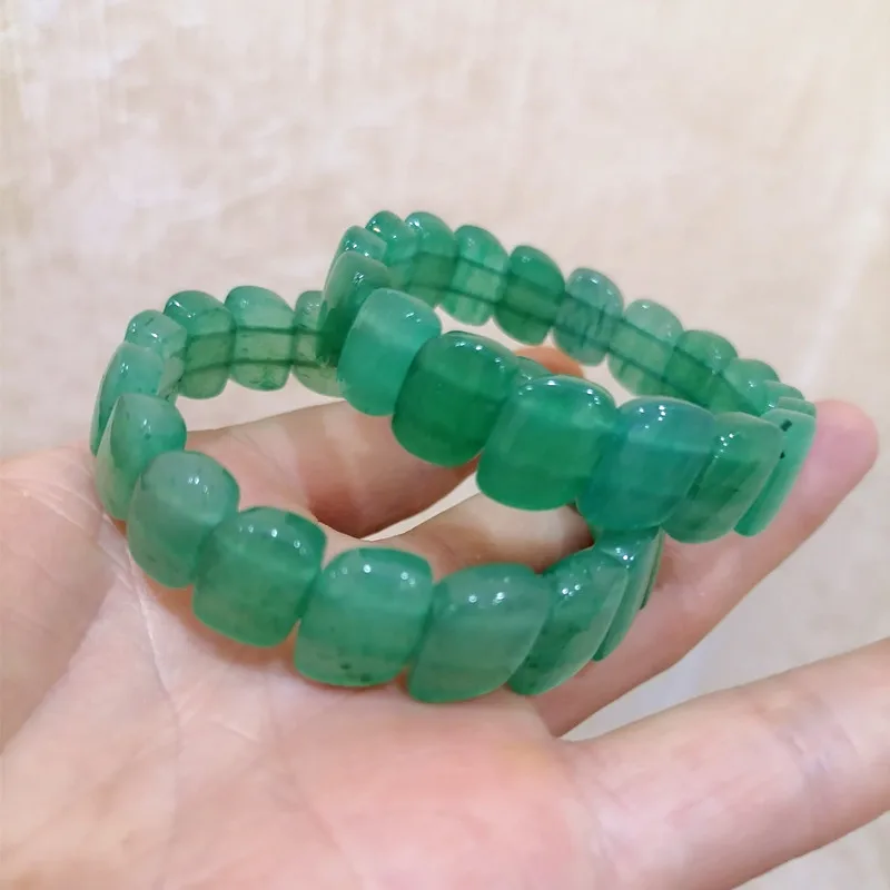 Natural Green Hand Carved Jade Bracelet Fashion Boutique Jewelry Men's and Women's Emerald Green Bracelet