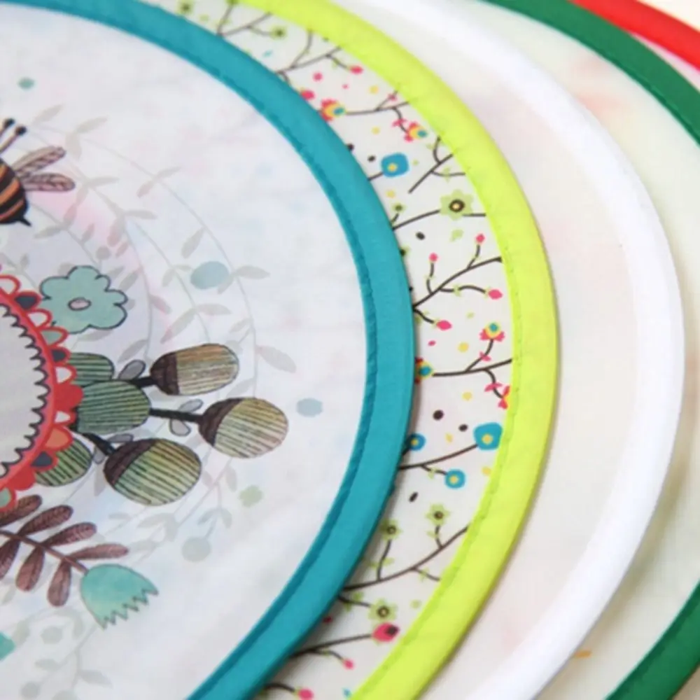 Creative Lightweight Cartoon Folding Fan Portable Fun Designs Handheld Round Fan Round Durable Mini