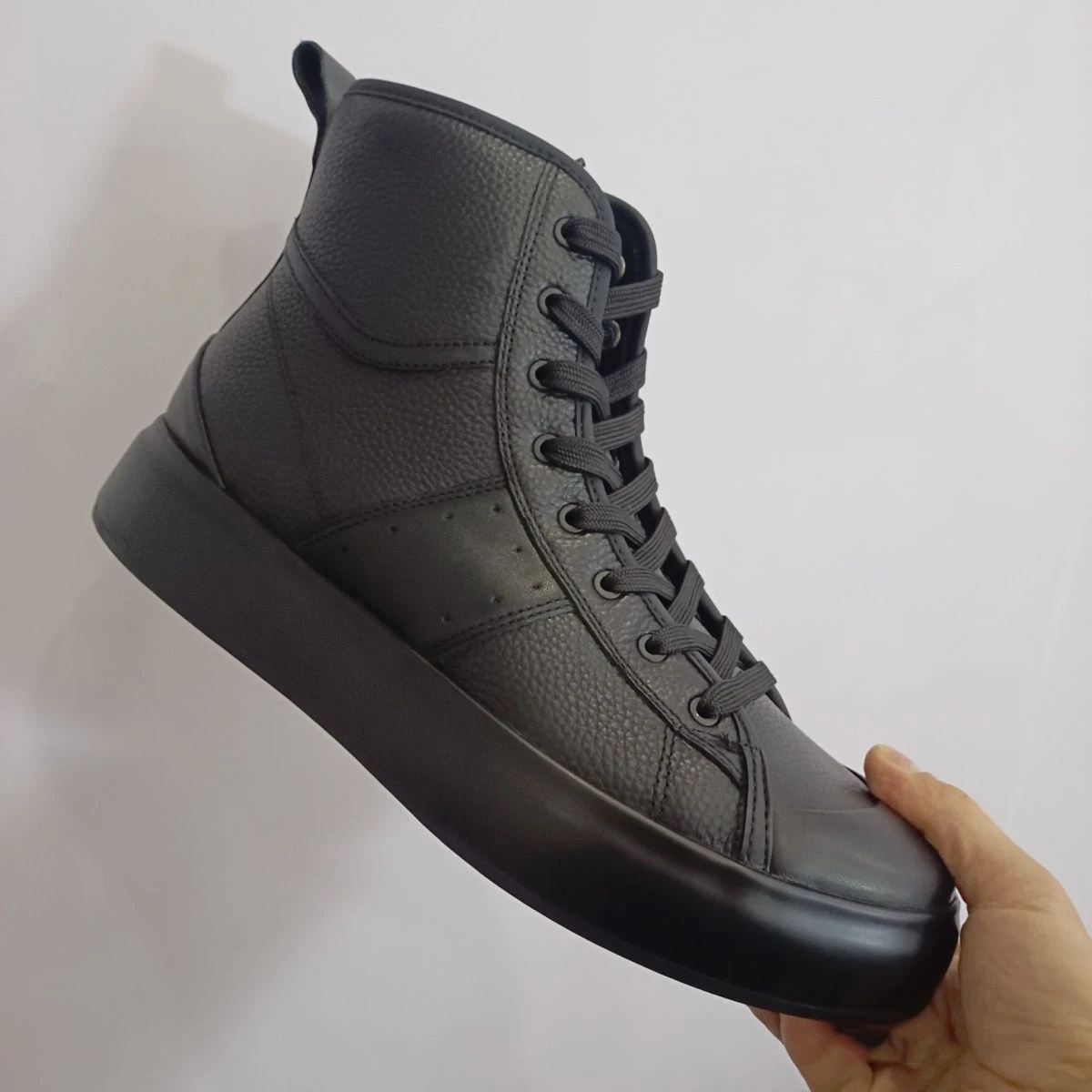 Trendy High Top Gen… - image