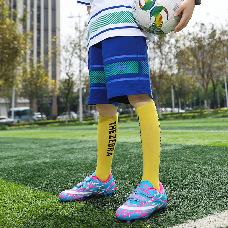 Hot Sale Blue Red FG/TF Children's Football Boots Outdoor Non-slip No-Lace Soccer Shoes for Teenagers School Sneakers Kids Boys