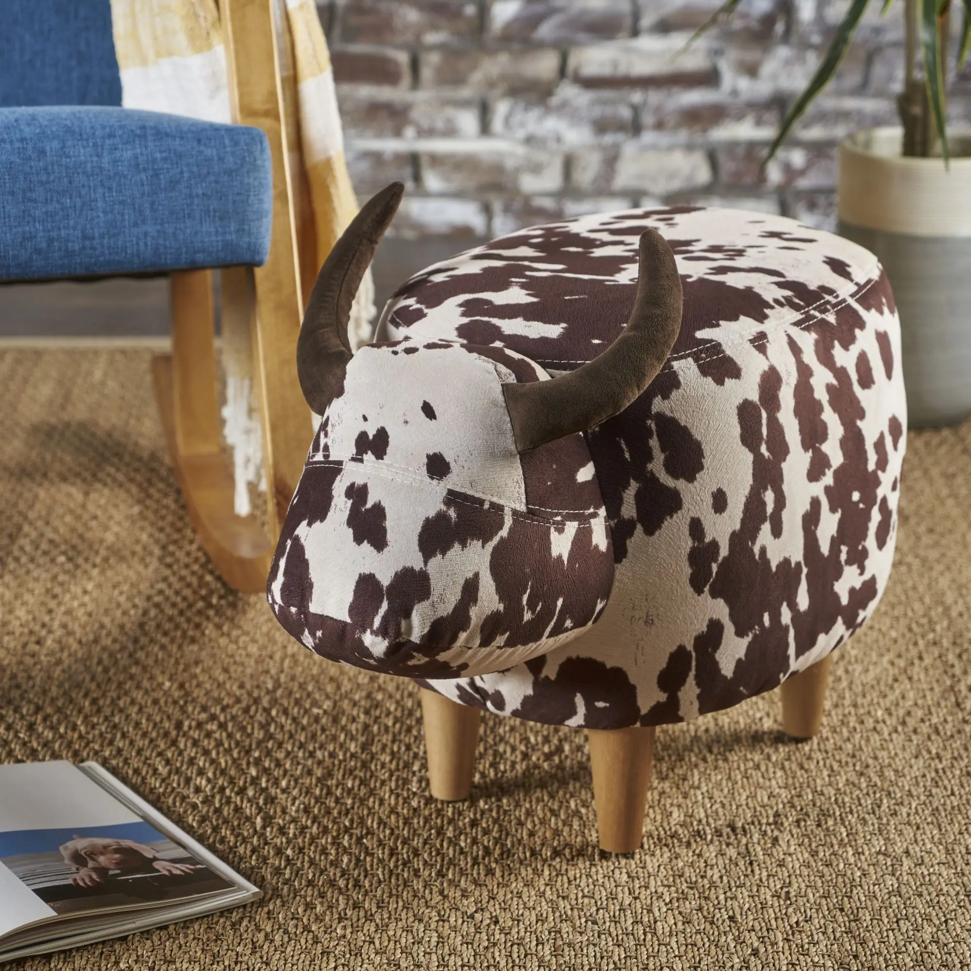 Animal Cow-Shaped Ottoman/Footstool Brown White Modern Accent Stool Home Decor Living Room Bedroom Porch Garden Backyard Balcony