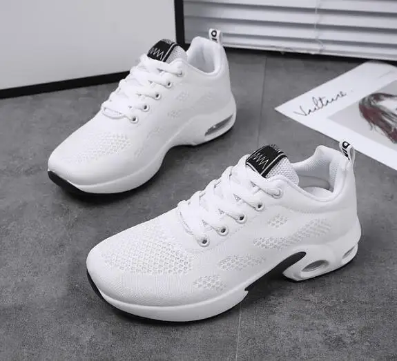 

Hot Men Women Basketball Sneakers Shock-Absorbant High Top Sneakers Non Slip Basketball Training Shoes