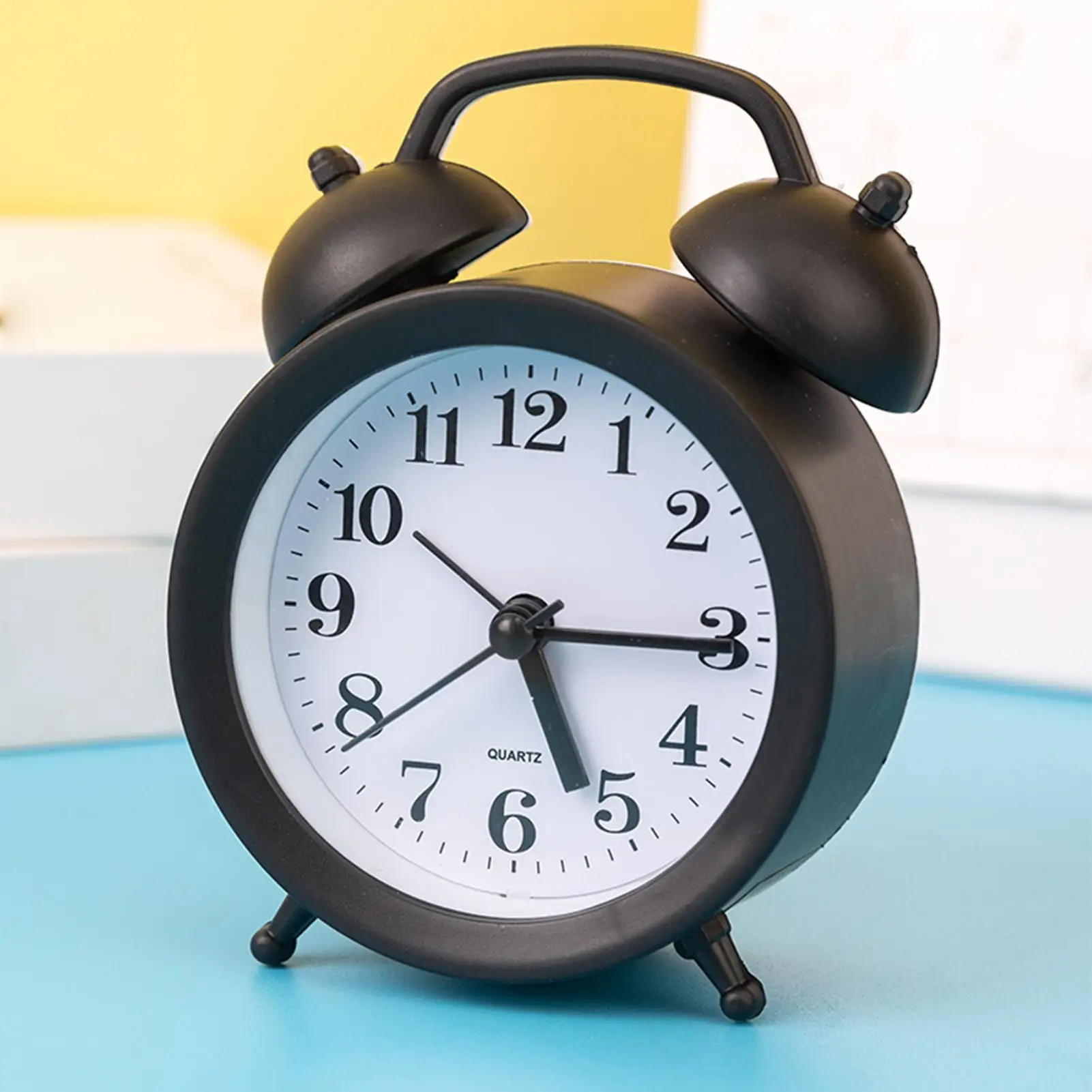 Retro Loud Alarm Clock Battery Operated Silent Decor Clocks Home Bedside Pointer Clock Desktop Mini Travel Alarm Clock