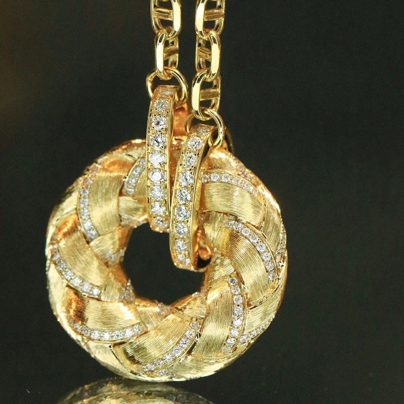 Aazuo Luxury Jewelry 18K Yellow Solid Gold Real Natrual Diamonds Round Shape Only Pendent Without Chain For Women Senior Banquet