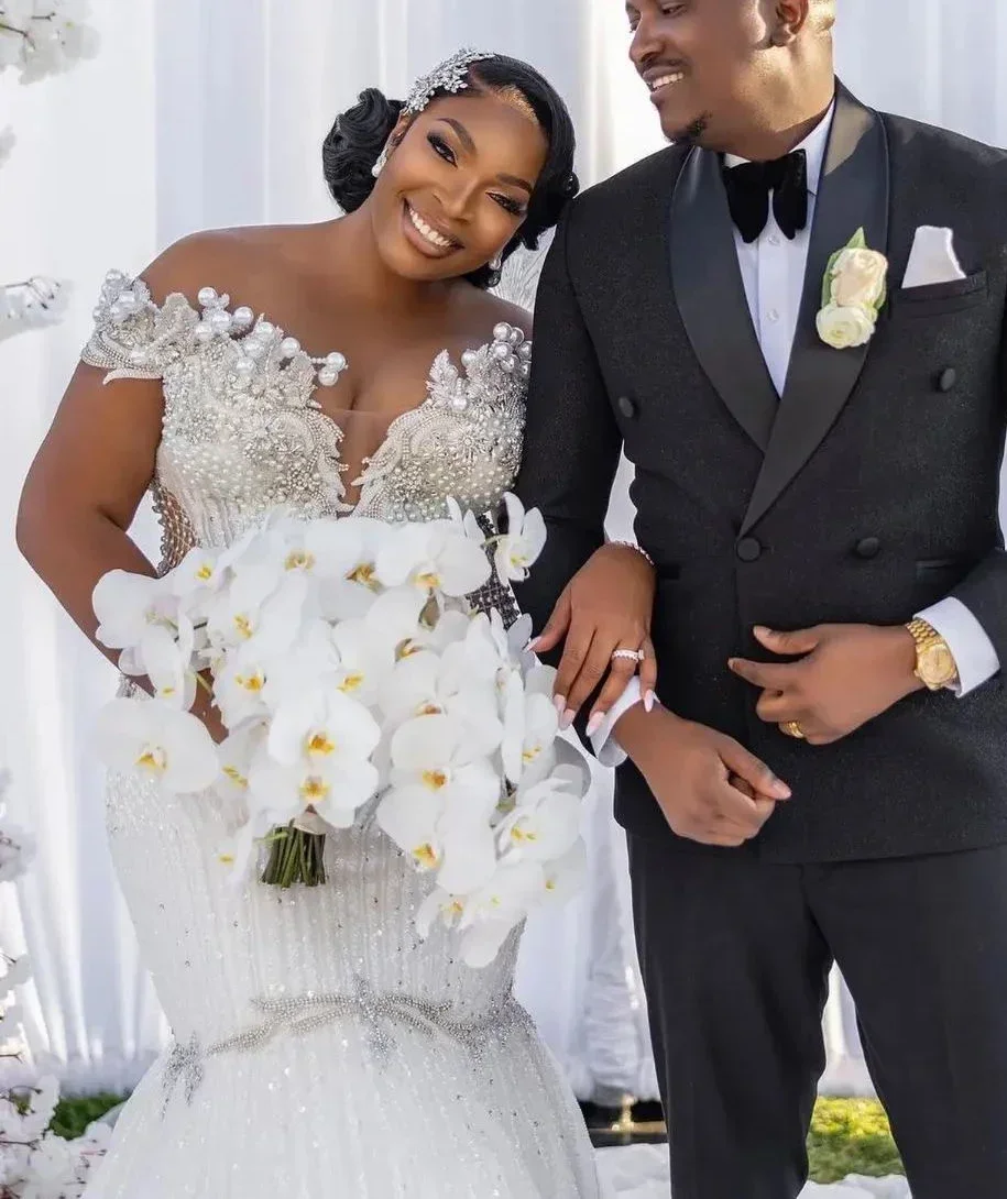 تخصيص خمر اللؤلؤ العربية Aso Ebi حورية البحر فستان الزفاف قصيرة الأكمام حجم كبير رداء دي خطاباتخطابهزوجات 2025 زي العرائس