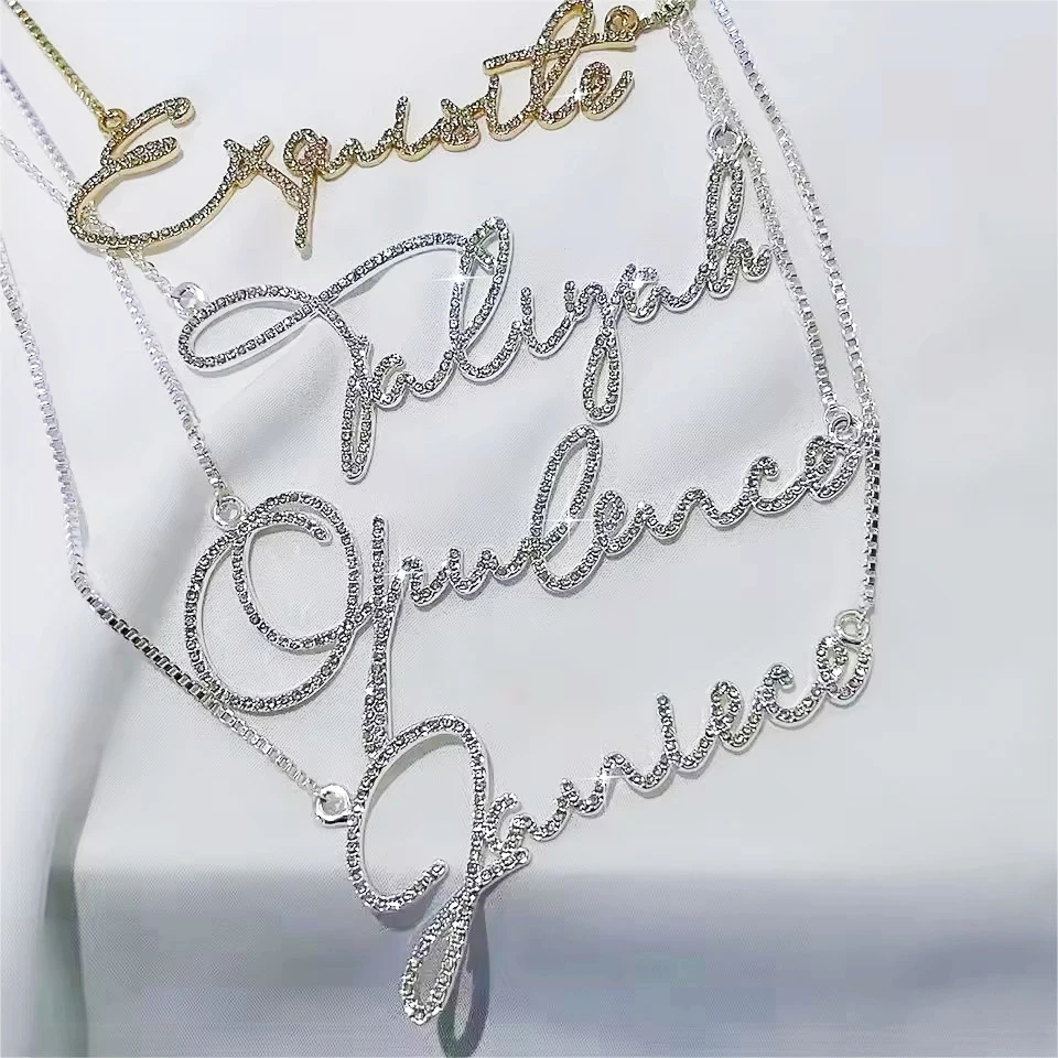 

Women's Gift Sparkling Diamond Crystal Necklace Personalized Customized Stainless Steel Gold Nameplate Name Necklace