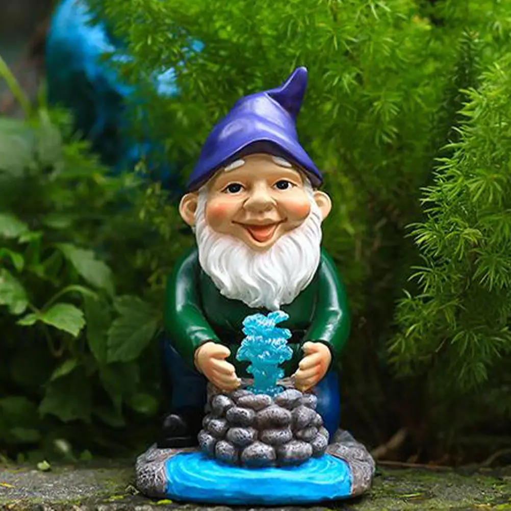 

Садовый гном-светильник на солнечной батарее, декоративная фигурка из смолы, расписанная вручную, для улицы, газона, двора, садовый орнамент в виде гнома на солнечной энергии