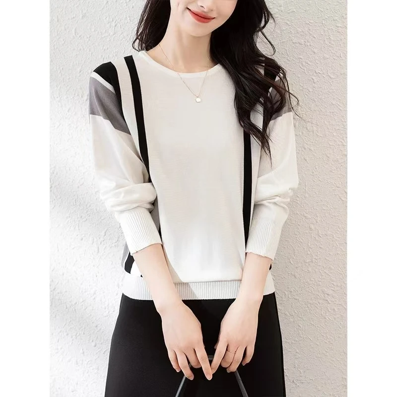 Women Vintage Striped O-neck Sweater Autumn Winter Comfortable Loose Casual Knitwear Office Lady Exquisite White Tops