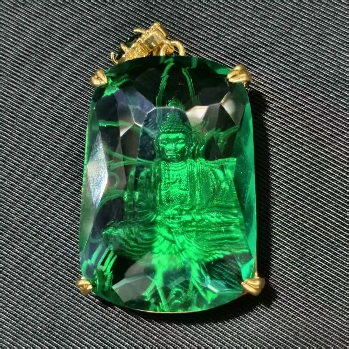 

Antique Collection Sapphire multi-color inlaid pendant collected in the countryside size 54X33X18