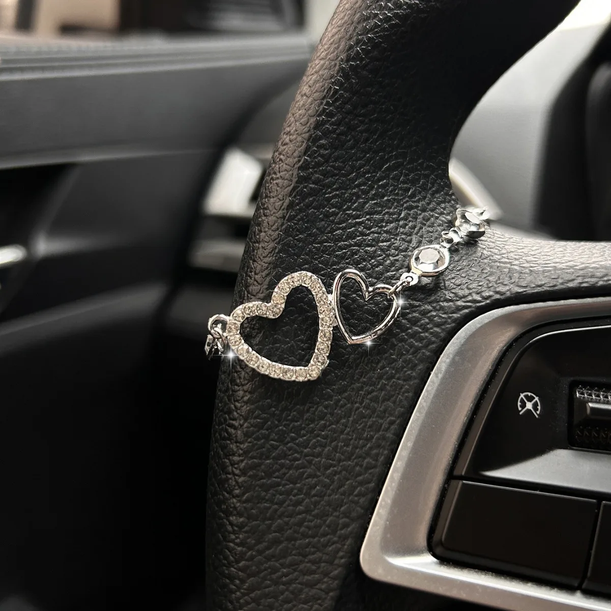 Double-heart Diamond-studded Car Steering Wheel Decoration Chain,luxury Water Droplet-shaped Interior Rearview Mirror Pendant