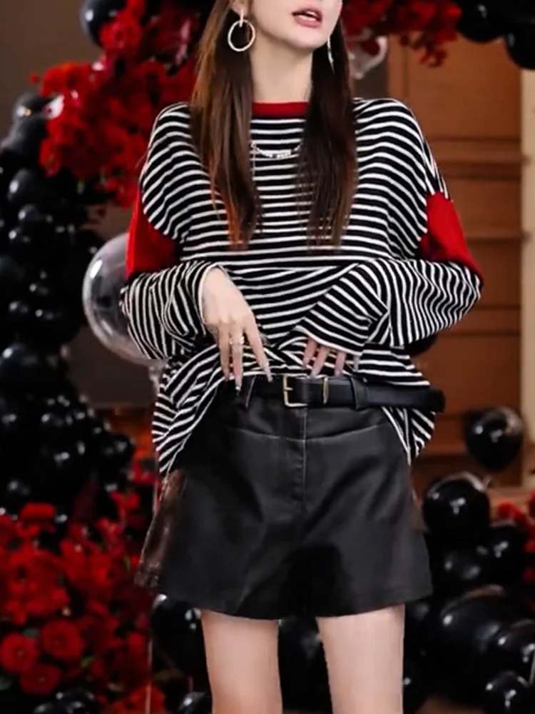 

Корейский модный осенний топ в полоску, стройнящий фигуру, новинка, большие размеры, свободный крой, круглый вырез, длинный рукав