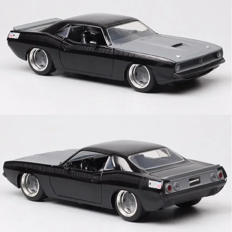 Jada 1:24 1973 Plymouth Barracuda Scale Vintage Diecast Toy Vehicle Metal Pony Auto Muscle Racing Car Model Collectibles