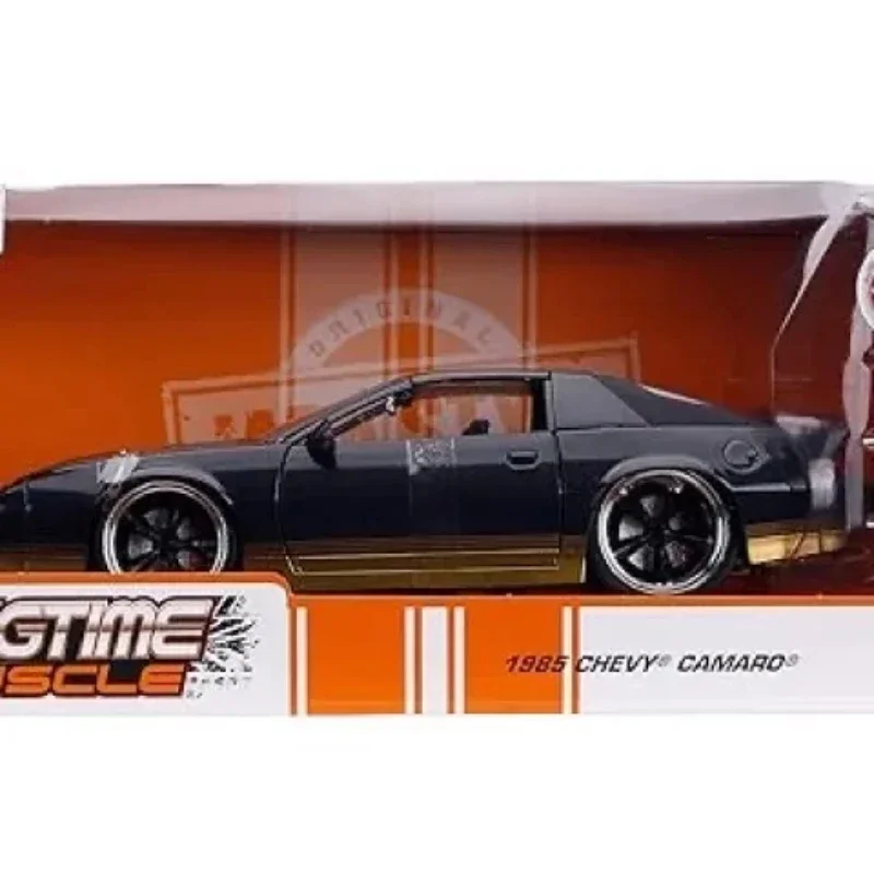 Jada 1:24 1985 CHEVY Camaro High Simulation Diecast Car Metal Alloy Model Car Children's toys collection gifts