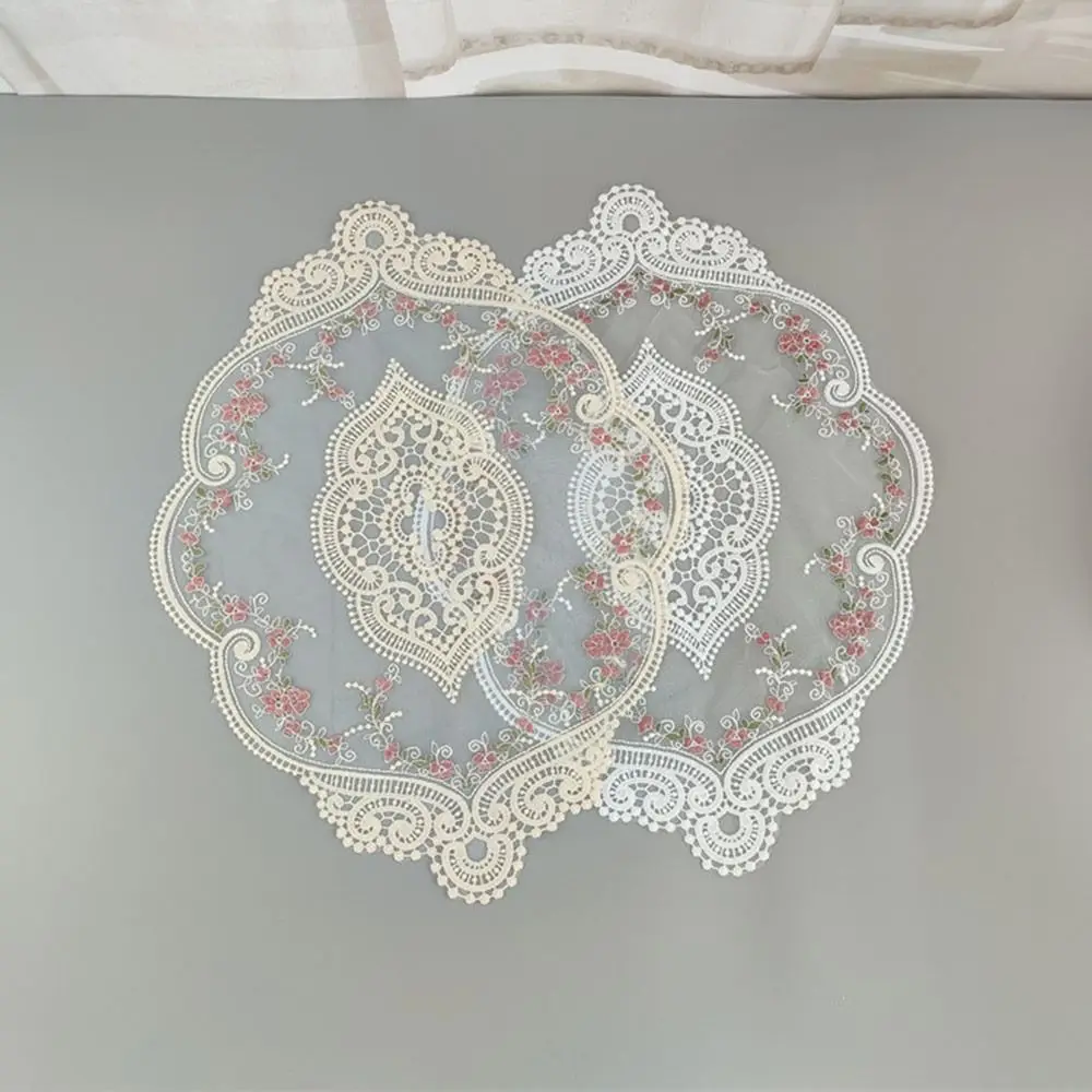 European Oval Retro Vintage Lace Embroidered Coaster Dish Tableware Mat Kitchen Cup Placemat Dinner Table Decor Mat Cloth view 3