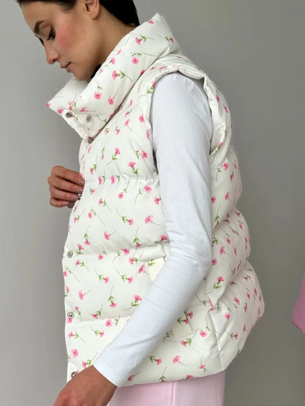 سترة قطنية مطبوعة بالزهور الحلوة للخريف والشتاء سترة نسائية عصرية بياقة واقفة فضفاضة للاستخدام اليومي في المكتب سترة سميكة دافئة جديدة