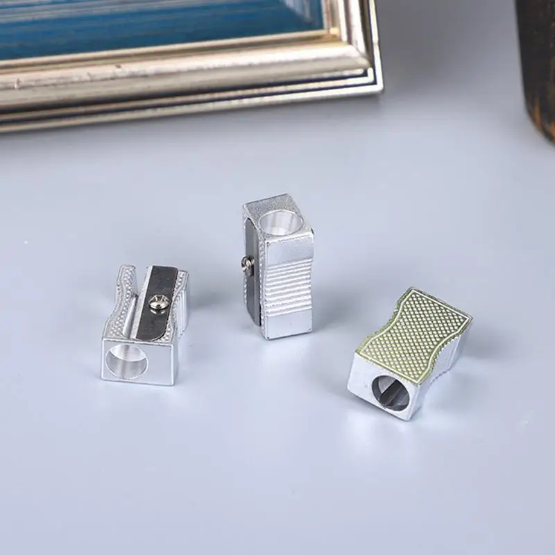 Ergonomic Metal Pencil Sharpener, Escola Crayon Sharpener, Material de Escritório, Papelaria Acessórios para Estudantes e Profissionais