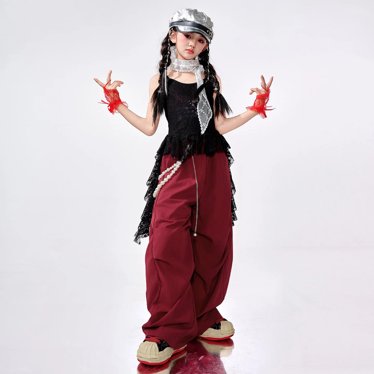 2025 Mädchen Hip Hop Dance Kleidung Schwarz Spitze Tops Kpop Rote Hosen Hip Hop Street Dance Performance Kostüm Bühne Outfits BL 16301
