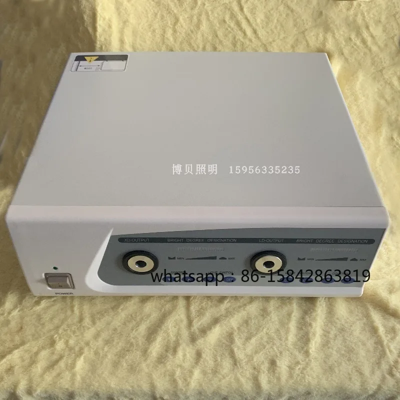 Double-hole LED Cold Light Source 100W LED High Brightness, Can Be Switched and Adjusted At The Same Time, Two-way Control