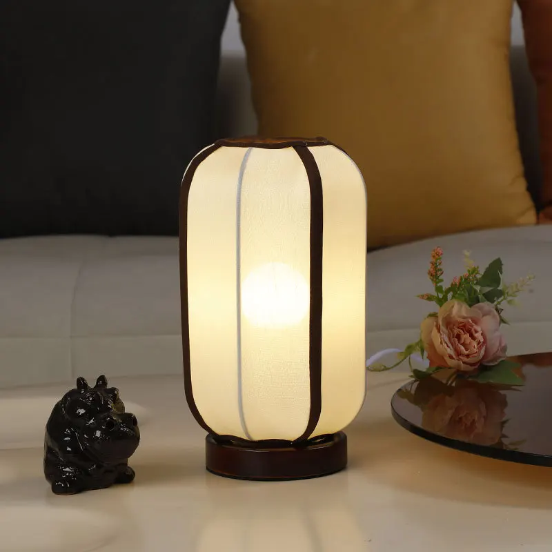 New Chinese Style Minimalist Desk Lamp Decoration Creates A Warm And Zen Like Atmosphere In The Study With A Small Night Light