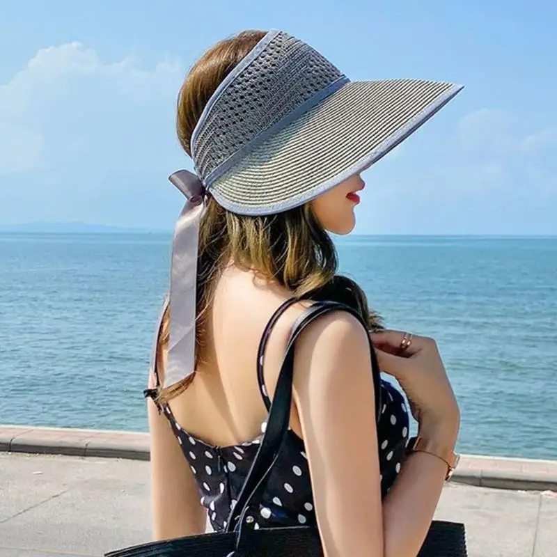 قبعة R1WE النسائية من الدانتيل ذات عقدة زهور وشريط قابل للطي من القش تحمي طفلك