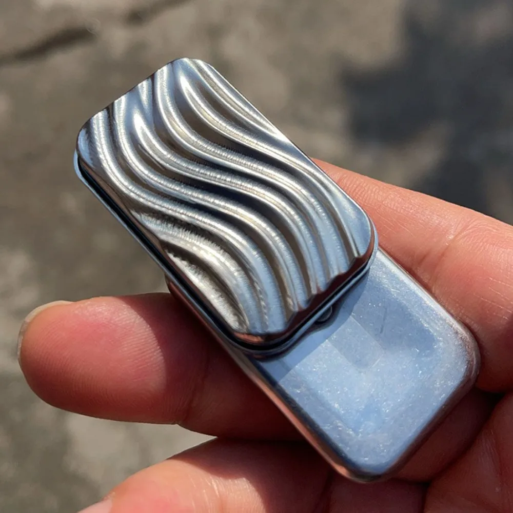 Slidejoy EDC's New Titanium Alloy Unlimited Magnetic Push-card Decompression Toy