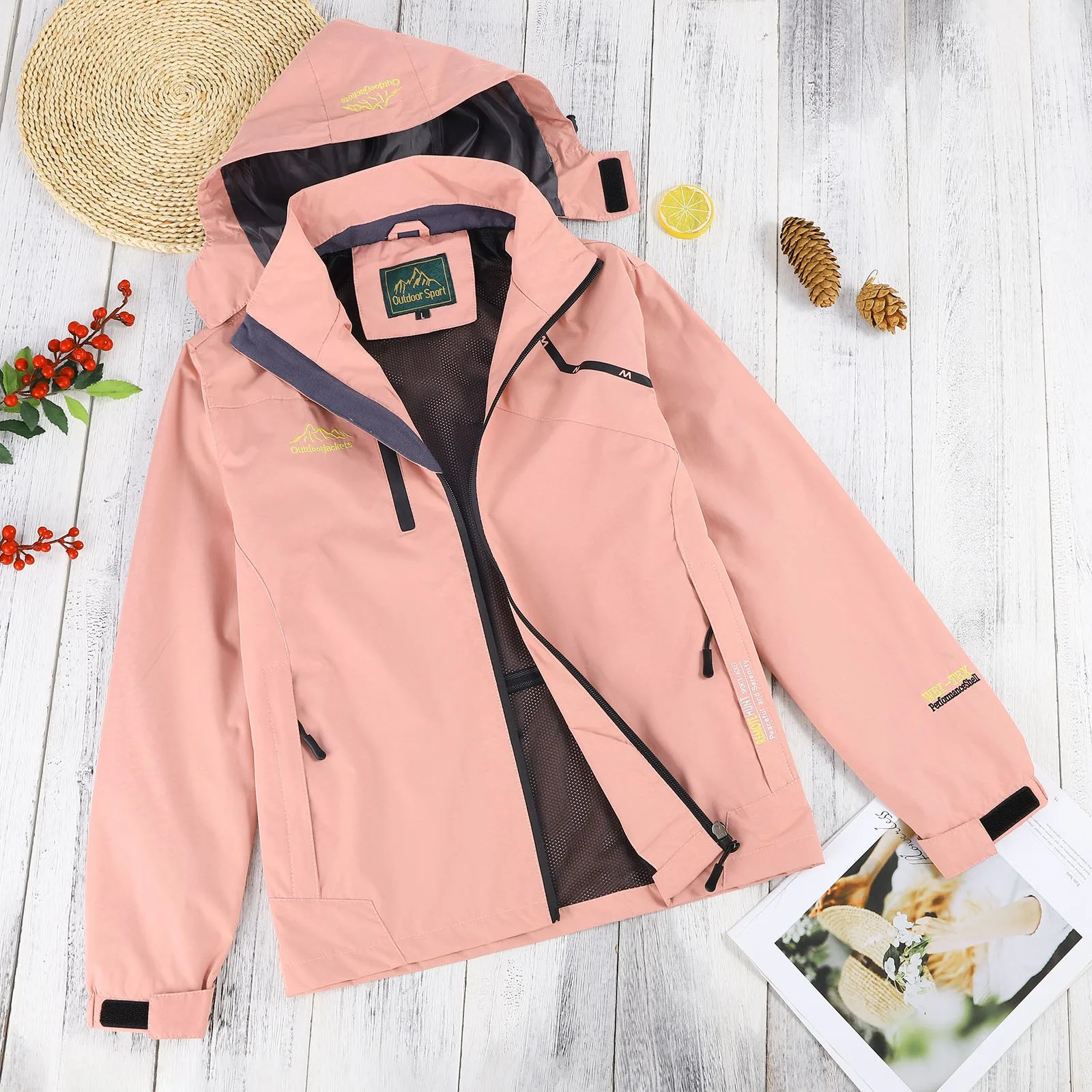 

Windbreaker Jacket Women Waterproof Breathable Casual Hooded Coat Autumn Winter Outdoor Tourism Mountain Raincoat Travel Jackets