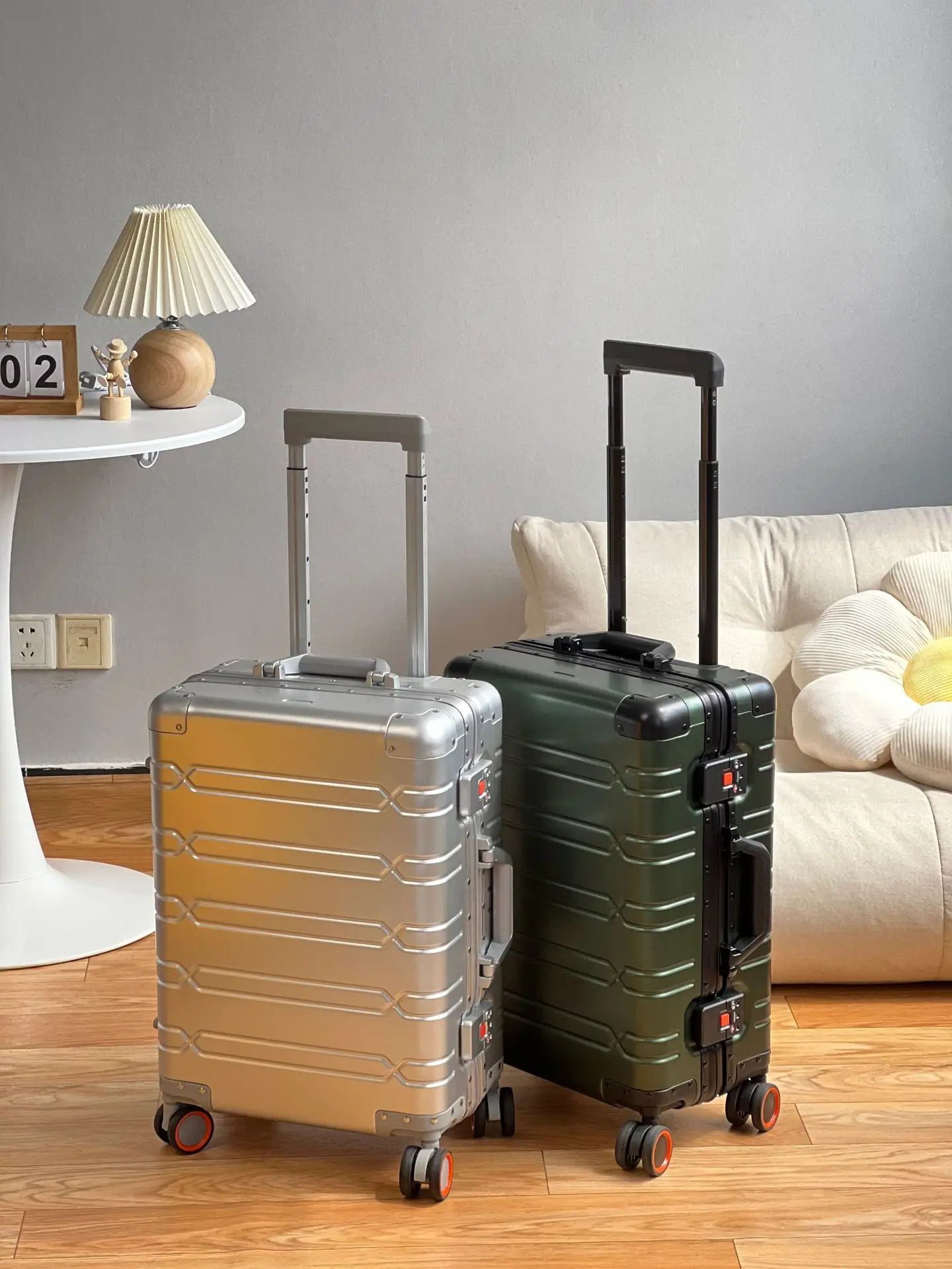 

Полностью чемодан из алюминиевого магниевого сплава, универсальные колеса, багаж из алюминиевого сплава, женский металлический ящик 24, p.