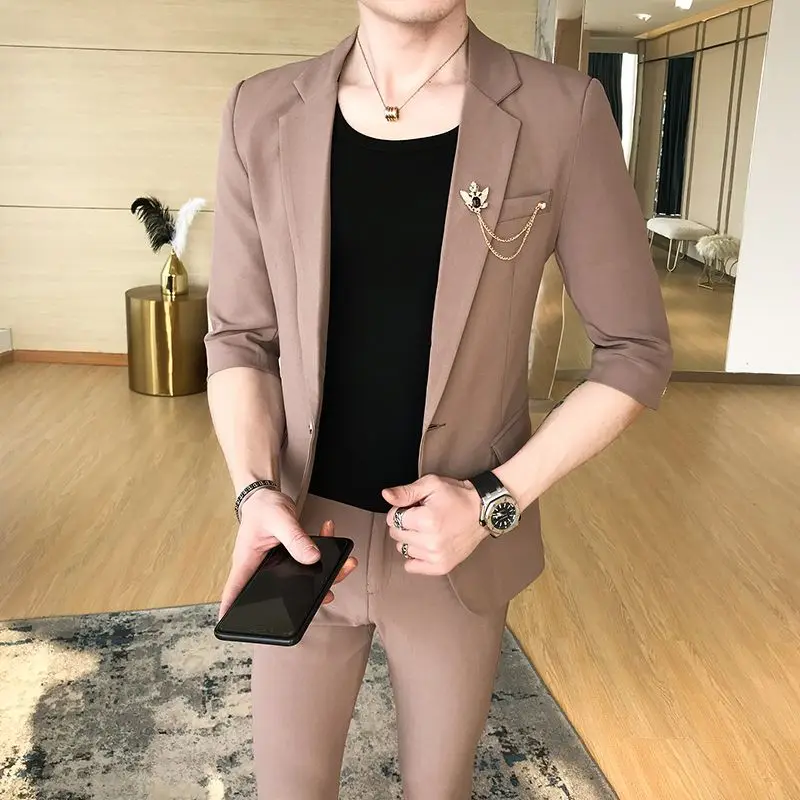 2-B8  Pink summer men\'s slim solid color small suit two-piece suit young hairdrthree-quarter sleeve suit nine-quarter pants