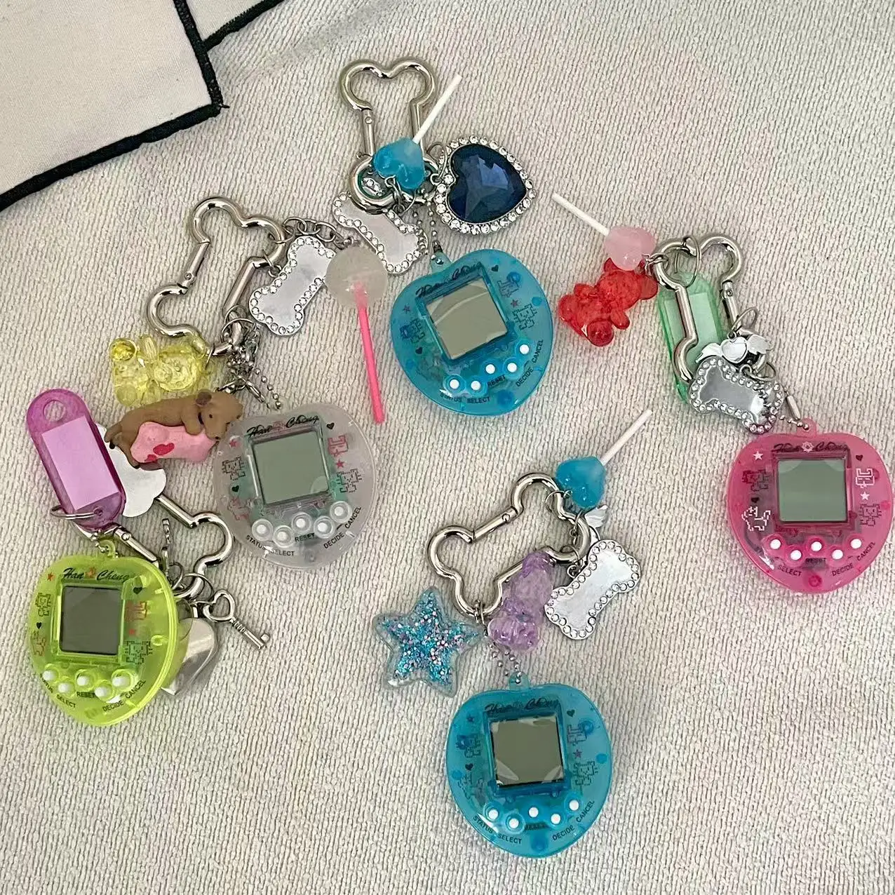 Lovely Virtual Pets Game Console Keychain For Girls Kids Cute Heart Shaped Lollipop Dog Bones DIY Pendant Keyring Jewelry Gifts