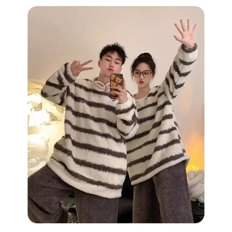 Striped Fleece Couple Pajamas with Fleece Thickened Fall Winter Coral Fleece for Men and Women Can Be Worn Outside Loose Comfort