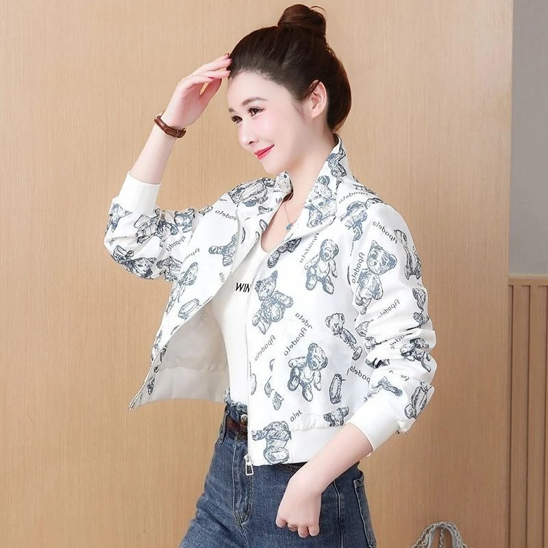 

Новинка 202, весенне-осенняя женская короткая бейсбольная куртка с принтом, универсальная повседневная верхняя одежда в корейском стиле, модная одежда в стиле Харадзюку