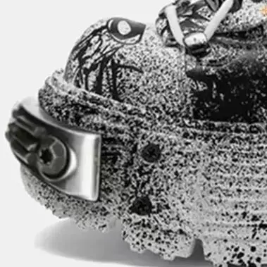 Thick Sole Metal Rivet Graffiti Boots 2026 New Round Fashion 35-45 Lace-Up Dad Shoes Street Punk Rock Street Sports Casual Pumps