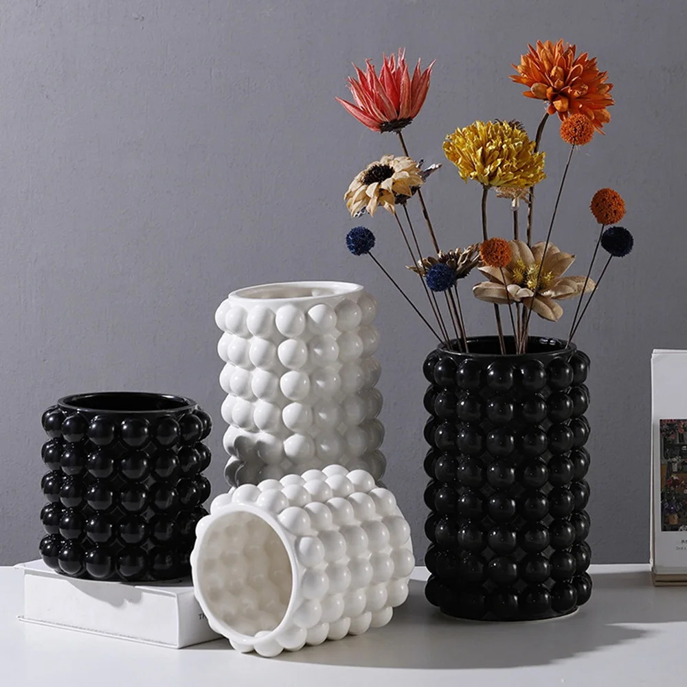 Ceramic vase advanced sense black and white granule flower interposing machine Nordic Creative Abstract Desk Nordic Minimalist