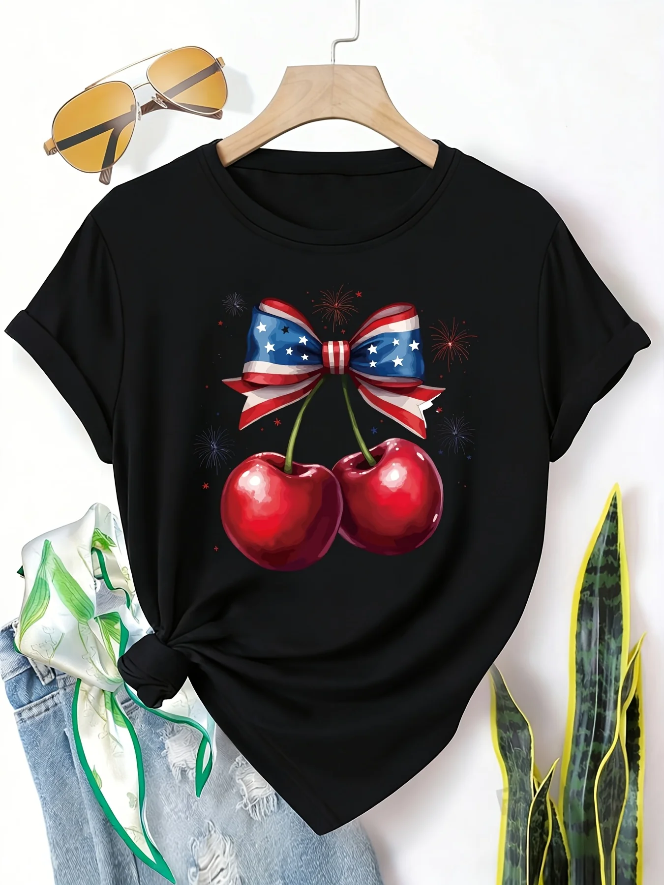 Plus Size Women's Casual Round Neck T-Shirt Cherry Bow American Flag - Loose Round Neck, New Machine-washable Short-sleeve Top, Seasonal Fashion Style, Non-see-through Material, Comfortable pure cotton Independence Day Theme