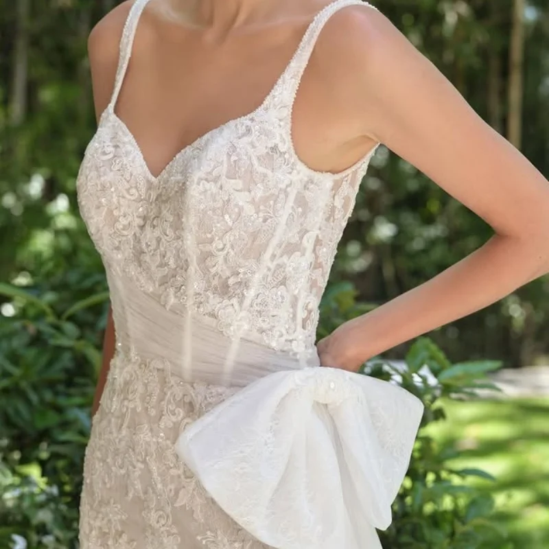 

Ivory White Appliques Wedding Dresses off-shoulder fishtail glitter flower decal Bow Gowns Made wedding dress Customized