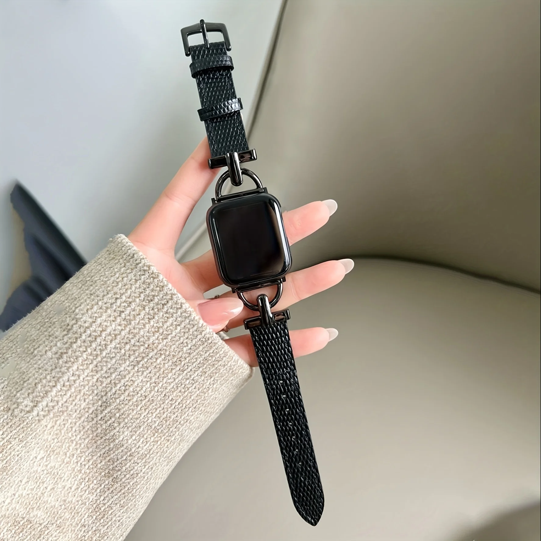 For Apple watch ultra21ses987654321 series 38404142444549mm rose gold metal D-shaped decoration with black soft leather band