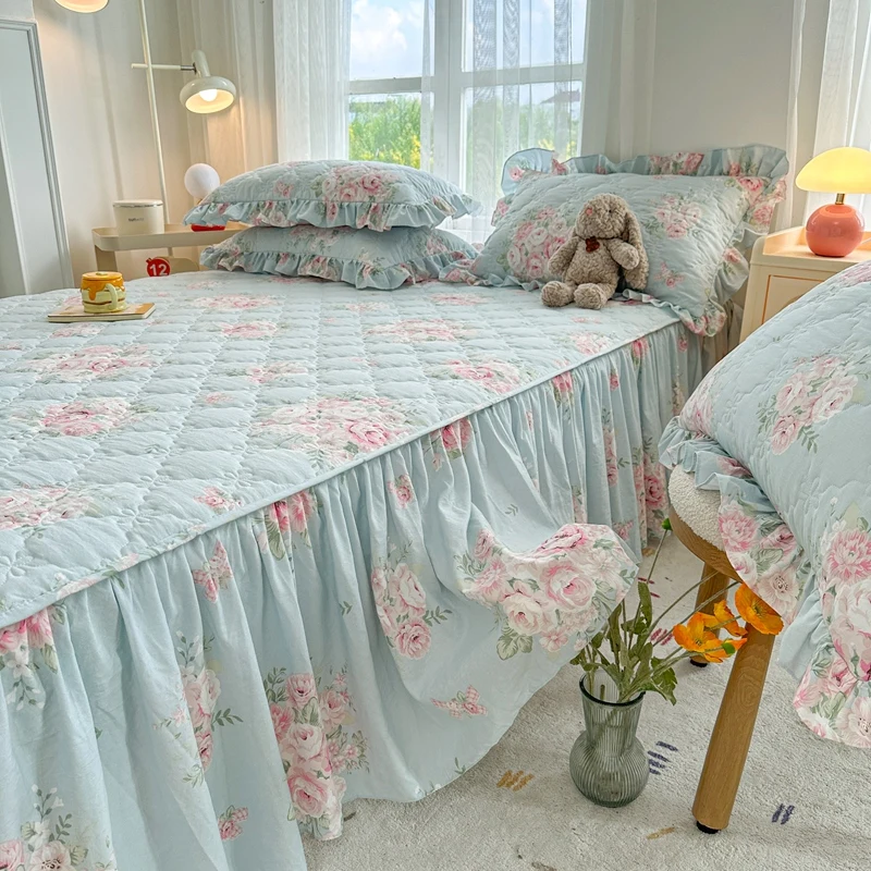 3-Piece Bed Skirt INS Floral Bed Cover Quilted Mattress Protector покрывало Skin-friendly Bedspread (1 Bed Skirt+2 Pillowcases)
