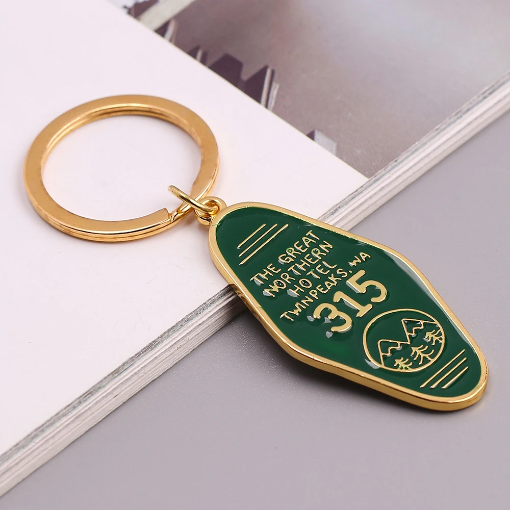 TV Show Twin Peaks The Great Northern Hotel Room 315 Keychain Green Enamel Prismatic Metal Keyring For Men Fans Gift