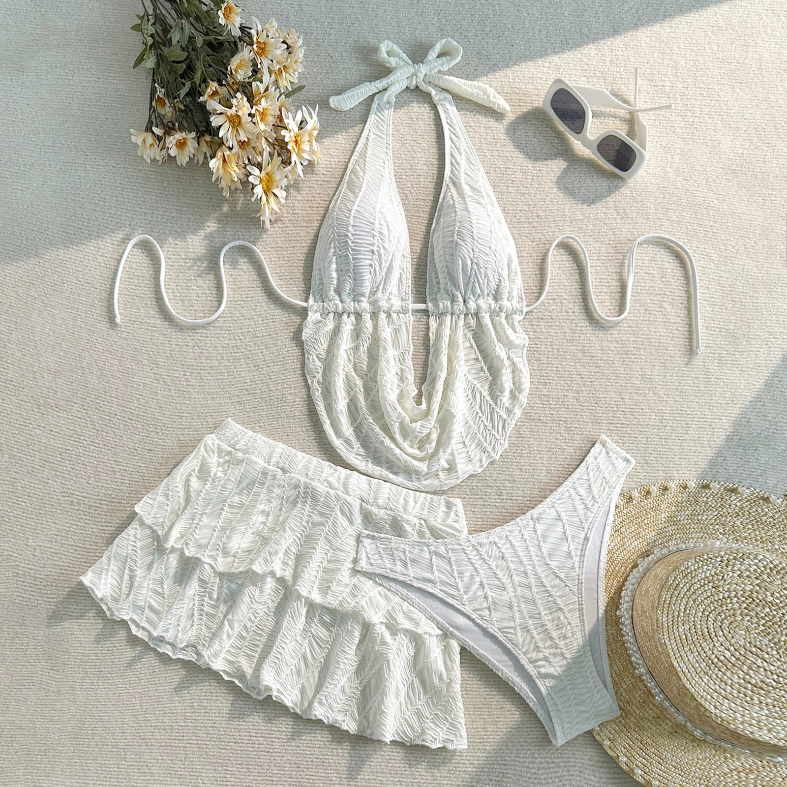 

Женский комплект из 3 предметов: топ с завязками на шее, стринги и пляжная юбка с рюшами, летний купальник-танкини для пляжа и бассейна