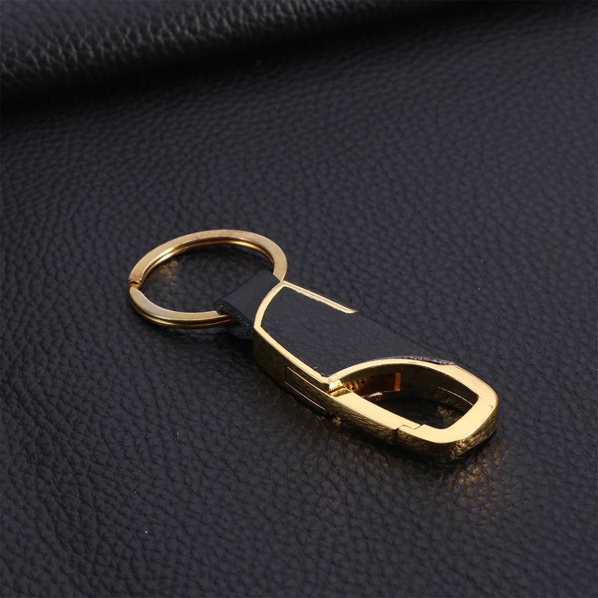 

Metal Keychain Wear-resistant Personality Delicate Texture Ring Boutique Man Style