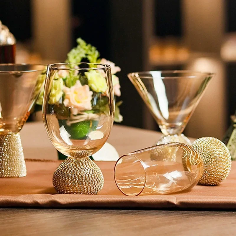 Light luxury European diamond glass wine glass, high value, diamond-wrapped red wines pirit cup, high-end whisky