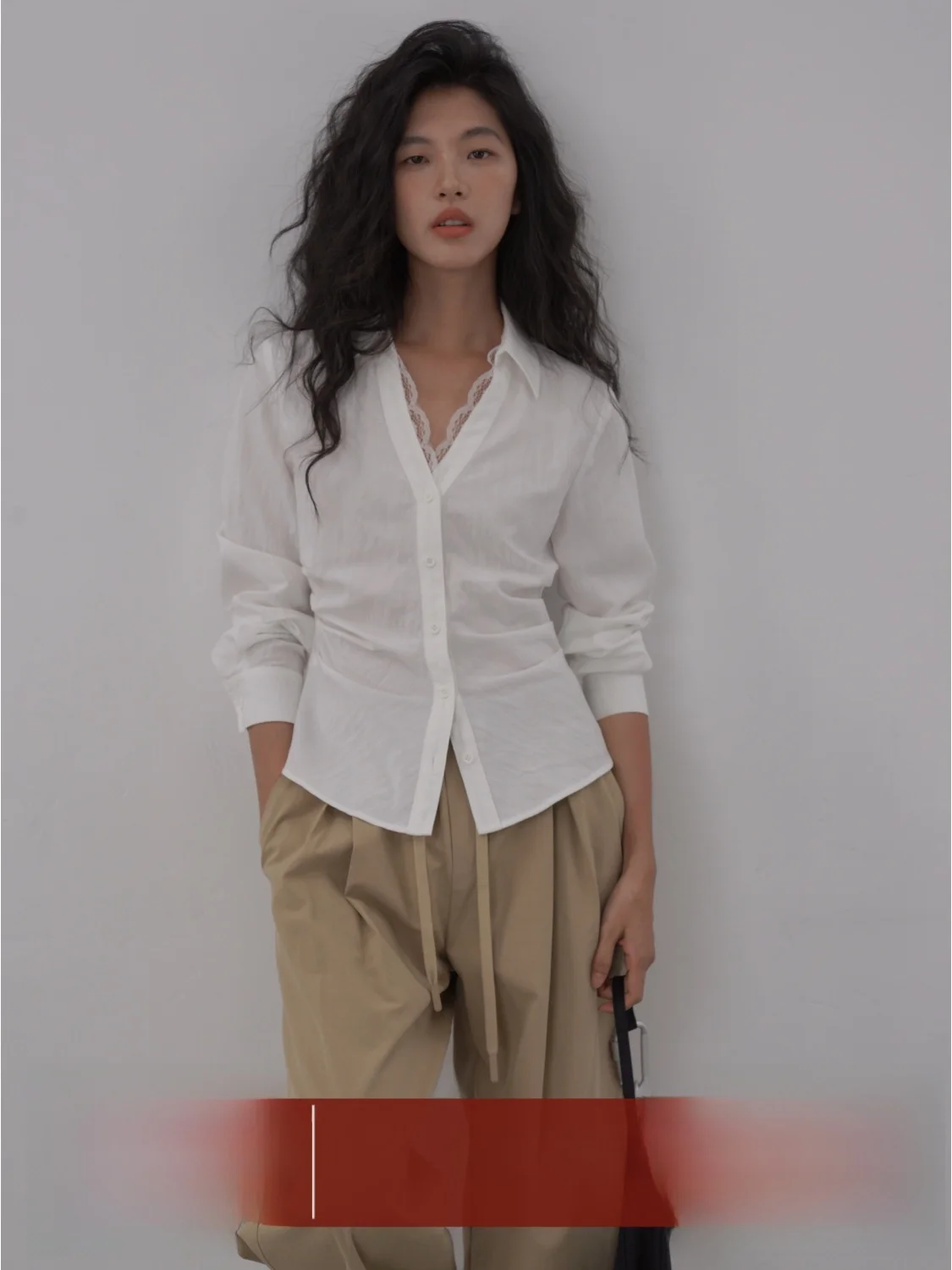 

EIGHTHMONTH Early Autumn White Lace Splicing Women's irt Slimming Waist V-ne Long Sve Casual Sle Breathable Skin-fri...