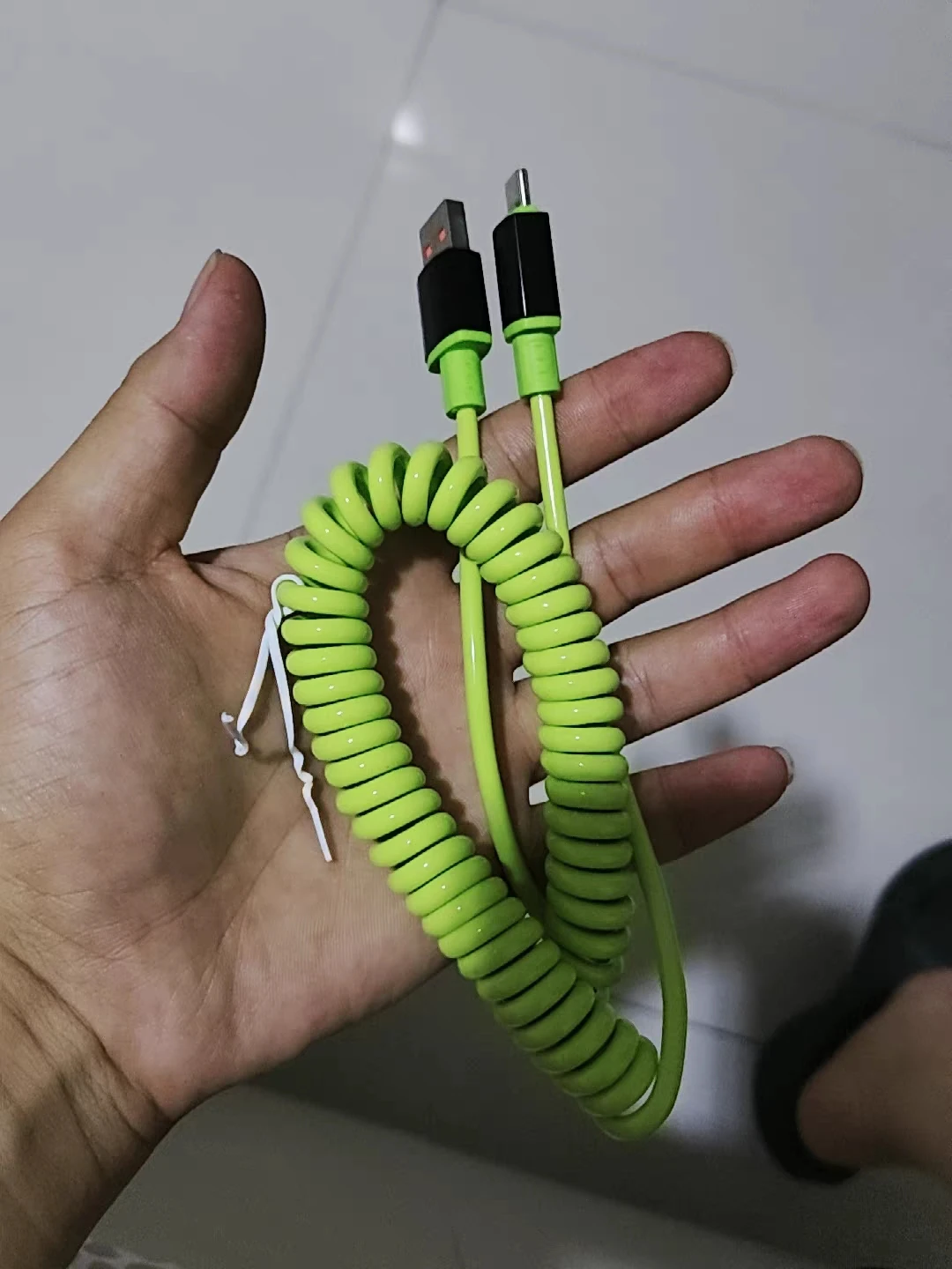 240W Type C to Type C Super Fast Charging Spring Cable USB Data Cord Taxi Back Seat Passenger Power Top Up