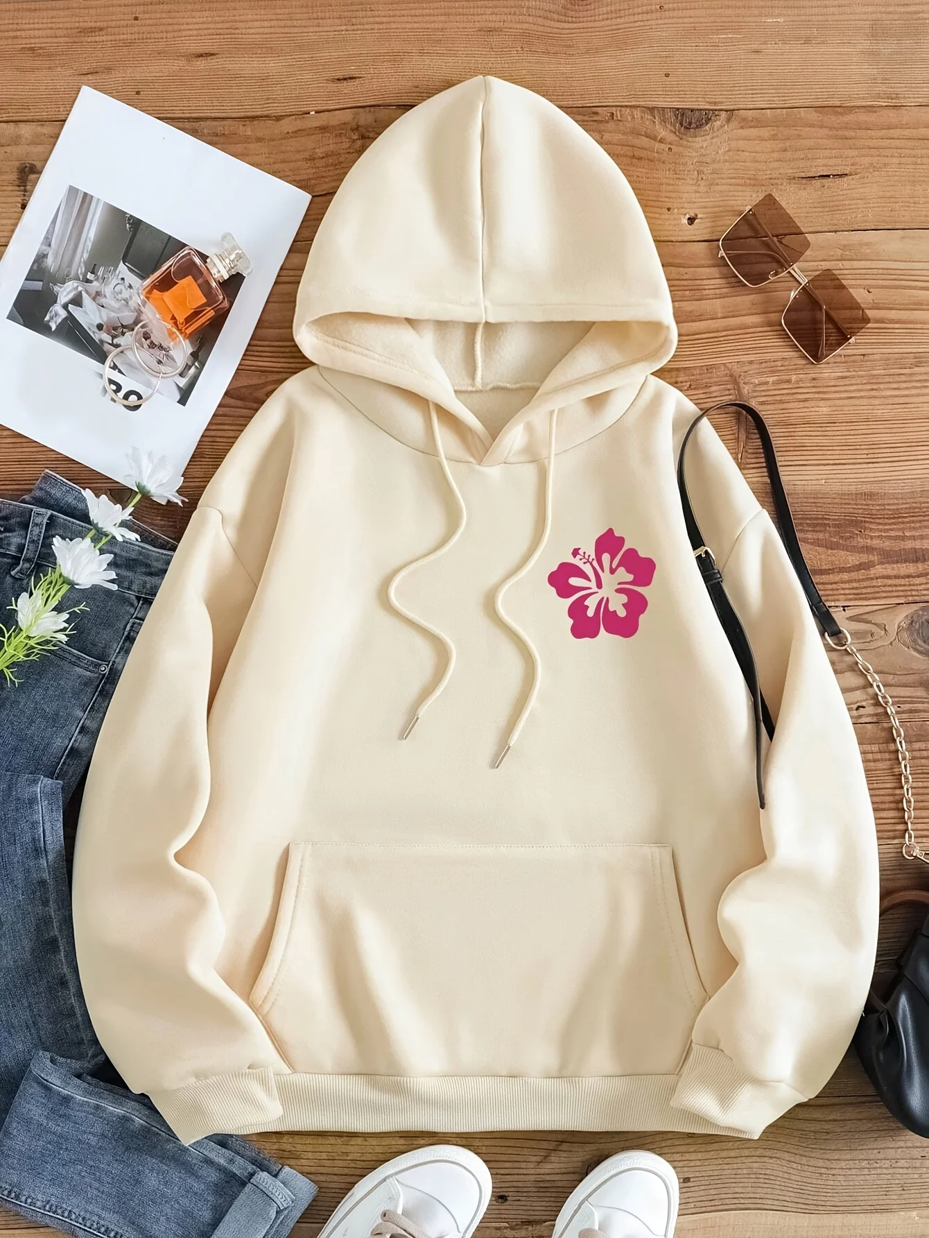

Retro Inspired Ocean Beach Surfing Hoodie with Flower and Slogan Pattern and Drawstring for Women's Casual Autumn/Winter