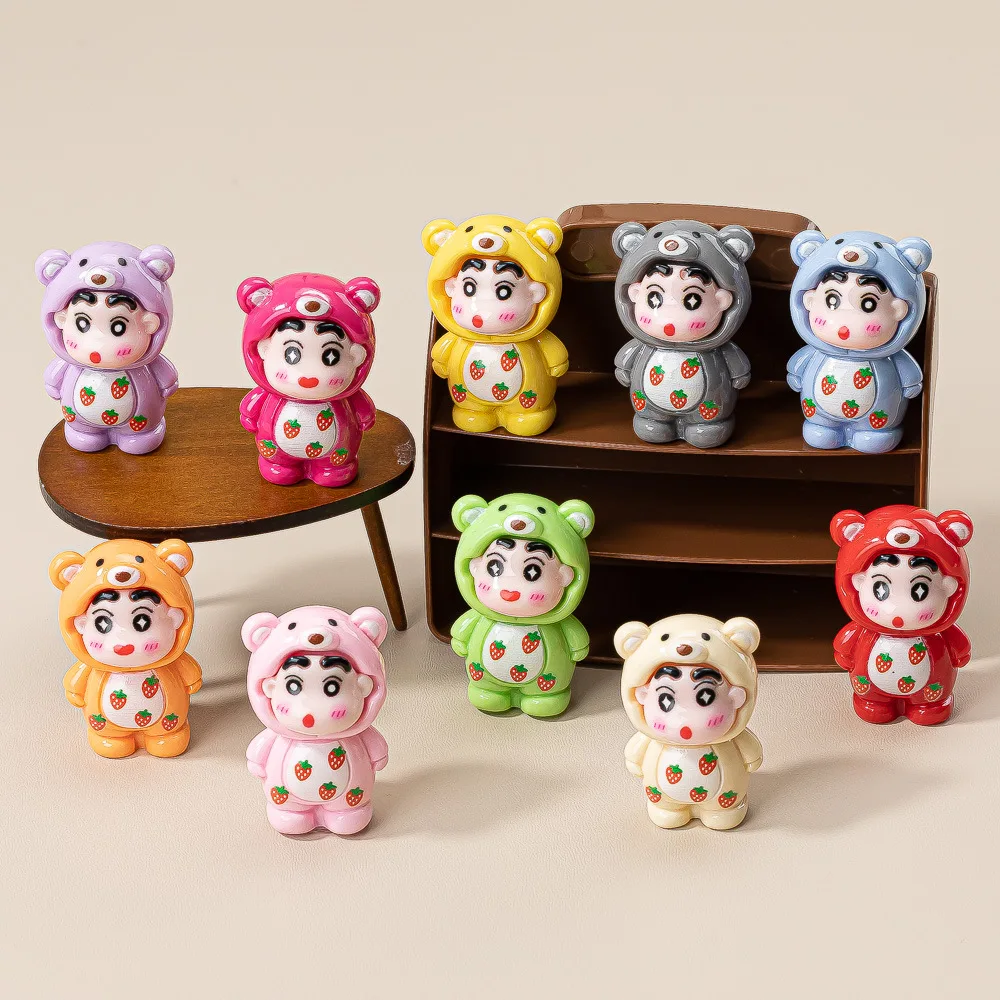 New model Crayon Shin-chan Ornaments Figurine Resin Decorations Toy Car Dashboard Cute Gift Bag Fresh Sweet Style Cartoon