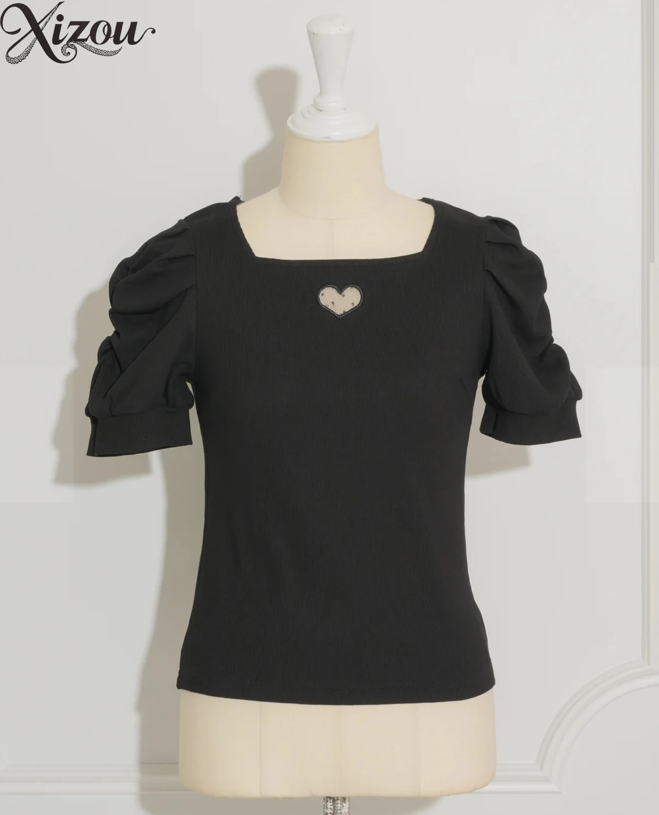 

2025 женский летний топ, японский квадратный воротник, пузырьковый короткий рукав, полая плиссированная черная однотонная футболка, нерегулярная французская футболка