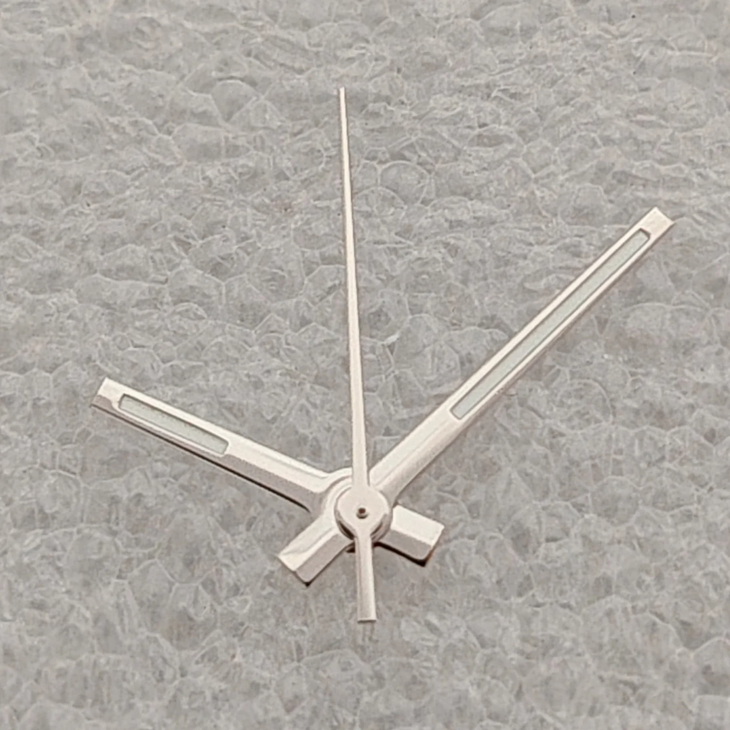 2813 Стрелки часов с датой 8215 Серебряные стрелки часов с зеленым светом для 8215/8200 Mingzhu 2813 Механизм Золотые стрелки 8200 2813 Стрелки часов с датой 8215 Серебряные стрелки часов с зеленым светом для 8215/8200 Mingzhu 2813 Механизм Золотые стрелки 8200