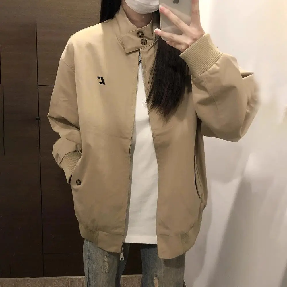 

Early Autumn Women's Jaet Coat Korean Sle Small Size American Workwear Stand Collar Khaki Baseball irt Top