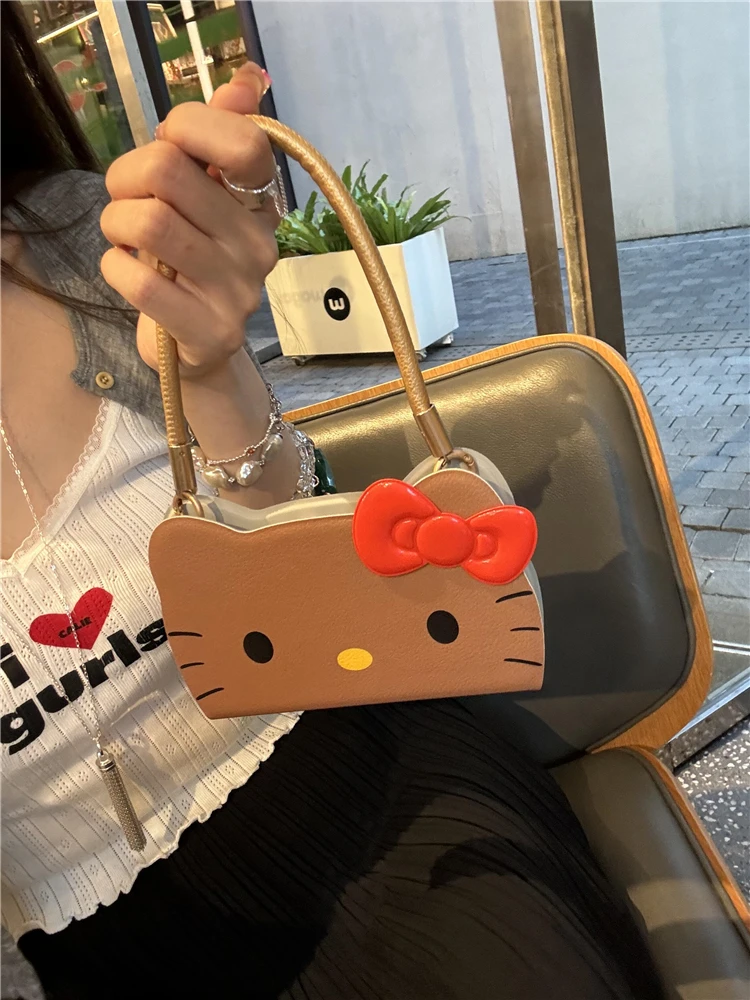 سانريو مرحبا كيتي لطيف بلون القط الكمون القوس قضية الهاتف آيفون 16 15 14 13 برو ماكس Y2K فتاة حزام اليد الغطاء الخلفي