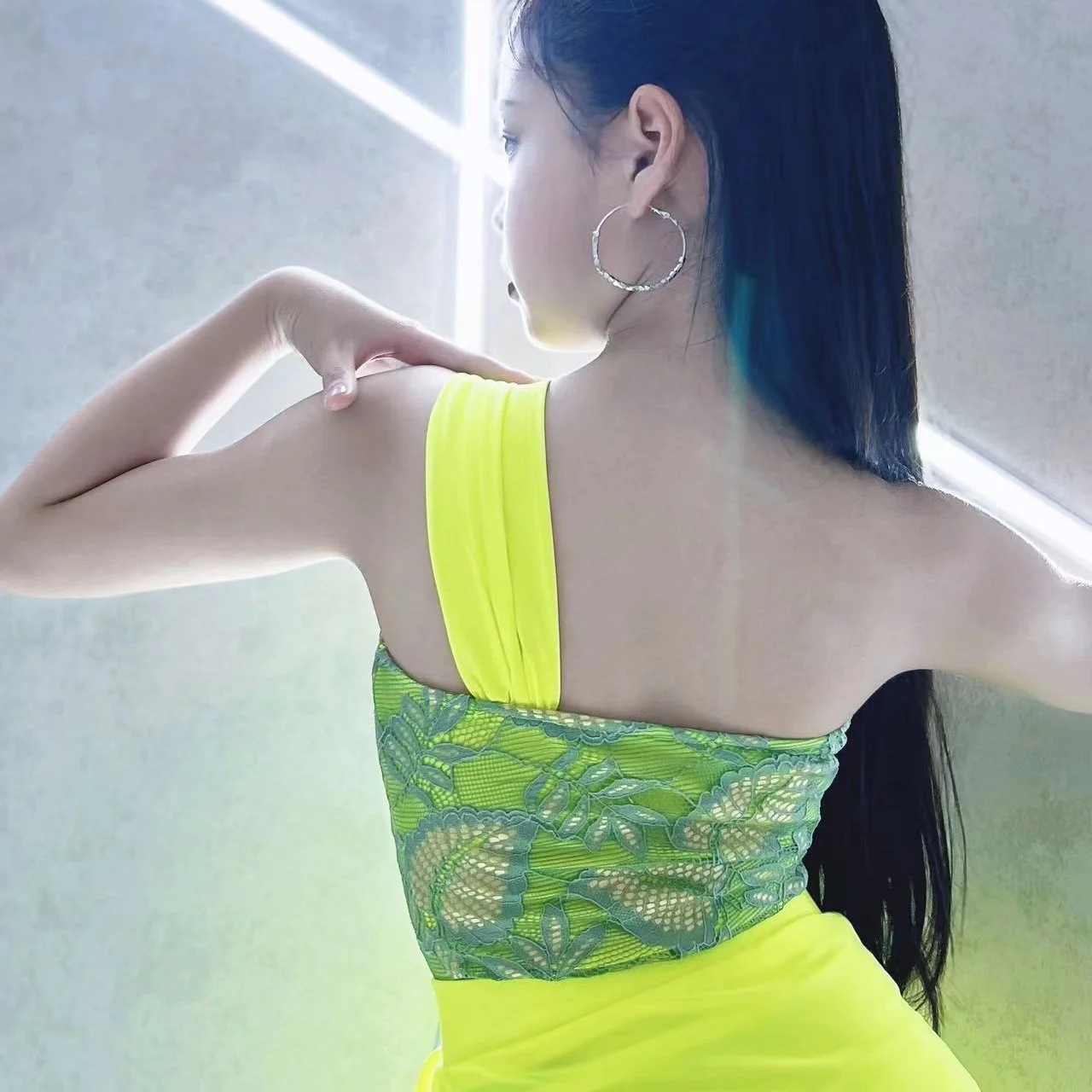 Dance Posture Latin Dance Outfit for Girls, Cool New Style, High-end Sense Performance Dress, Children's Strappy Training Suit